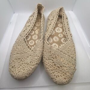 Faded Glory Women's Cream Crochet Flats